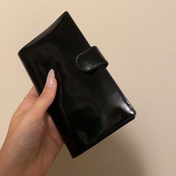 Vintage Chanel wallet 24k gold hardware *RARE* - Picture 13 of 15